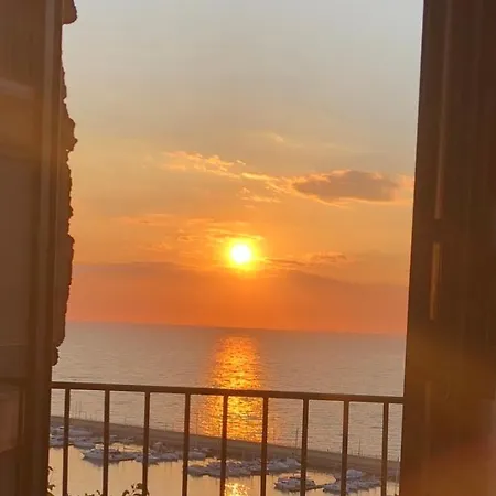 Luisa Sanfelice * Agropoli